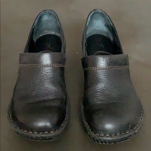 Born clogs